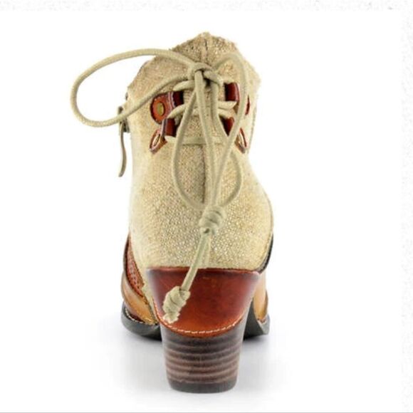 Elite footwear  - Picture 3 of 10